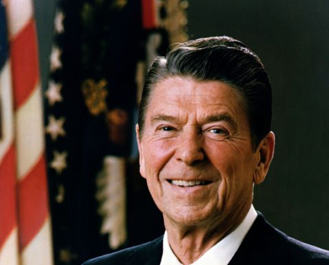 Ronald Reagan erwähnt UFOs bei Rede vor der UNO (41sek)