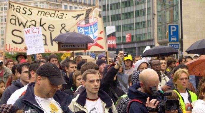 Brüssel: Europäer fordern neue 9/11 Untersuchung