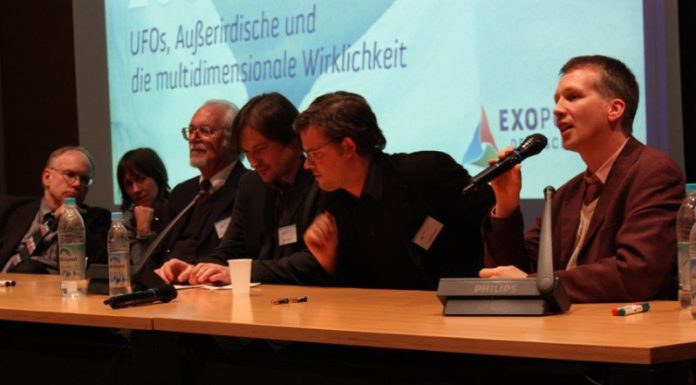 Exopolitik-Jahreskongress 2009: Ein voller Erfolg Podiumsdiskussion