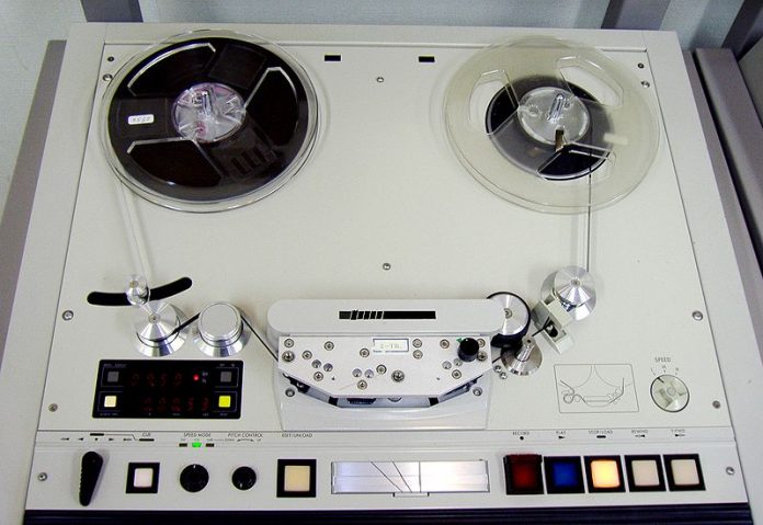 audio_tape_recorder1