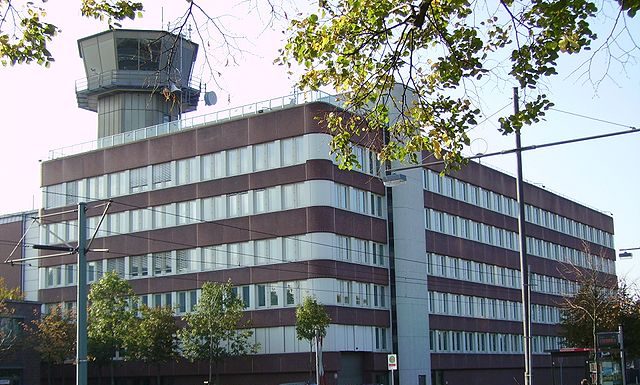 +++ Update +++ UFO unterbricht Flugverkehr am Bremer Flughafen Deutsche Flugsicherung Bremen