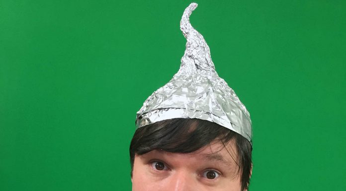 +++ Update: Exopolitiker tritt Skeptiker-Verein GWUP bei +++ Rob_Alu_Hut_1224px