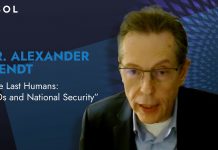 Politikwissenschaftler warnt vor übereilter Bekanntgabe von nicht-menschlicher Intelligenz Alexander Wendt beim Sol Symposium 2024